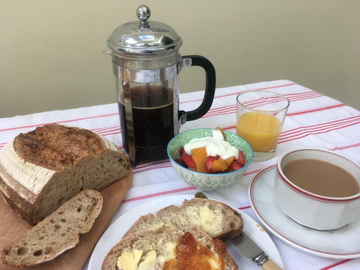 Bed and Breakfast Old Station Gardens, Sw London Teddington Zewnętrze zdjęcie